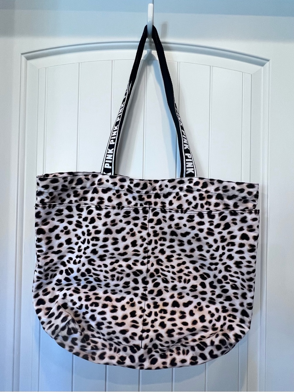 PINK Victoria's Secret Leopard Cheetah Print Tote Side Pockets Snap shut